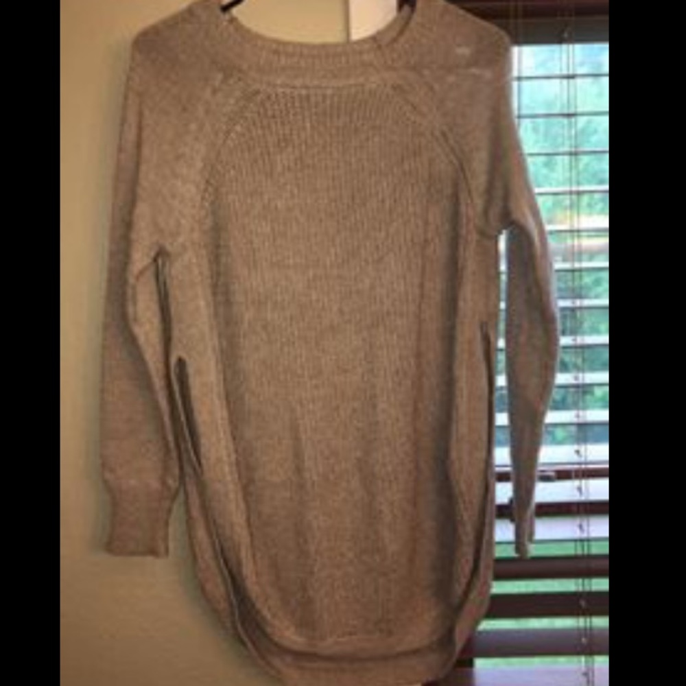 Cream Swearer